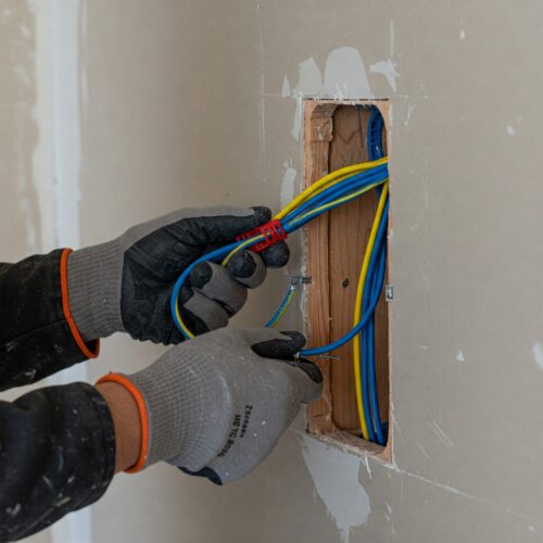 Instalacja elektryczna w domu – schemat, koszty i najważniejsze zasady